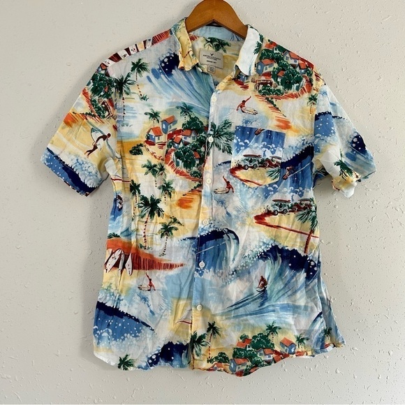 🦋 American Eagle Outfitters Tropical Beach Hawaiian Button Down T-Shirt Large - Picture 1 of 6